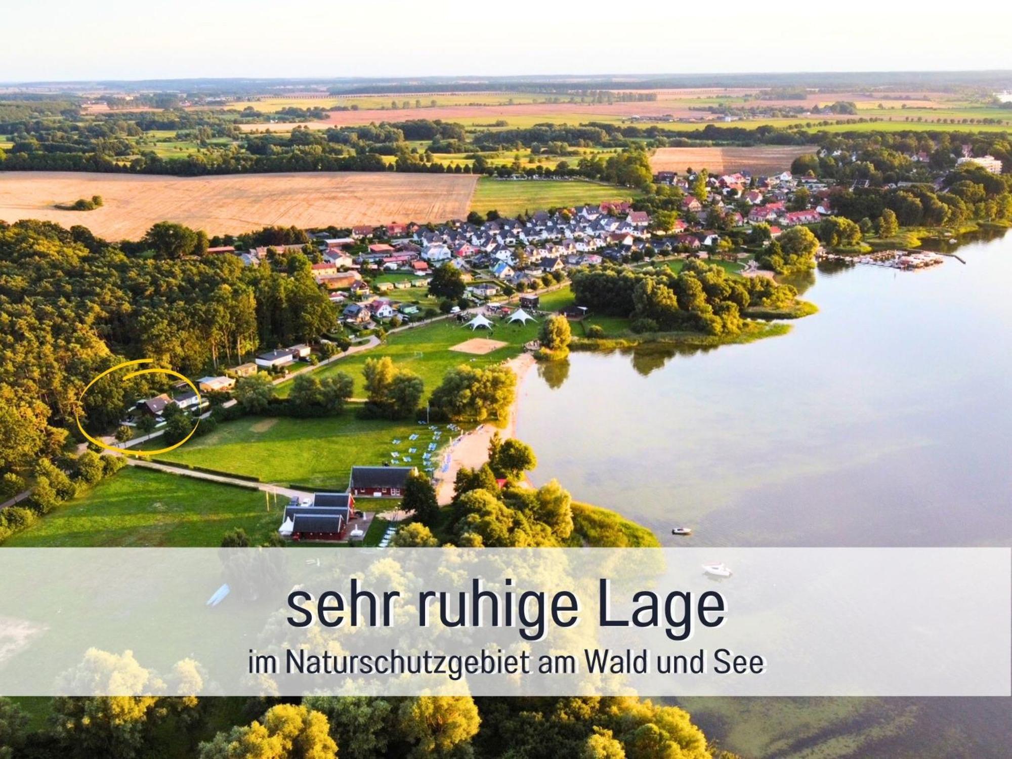 Strandhaus Mathea - Ruhige Lage Direkt Am Fleesensee - Parkplatz, Kamin, Sauna - Familienfreundlich Unter Göhren 外观 照片